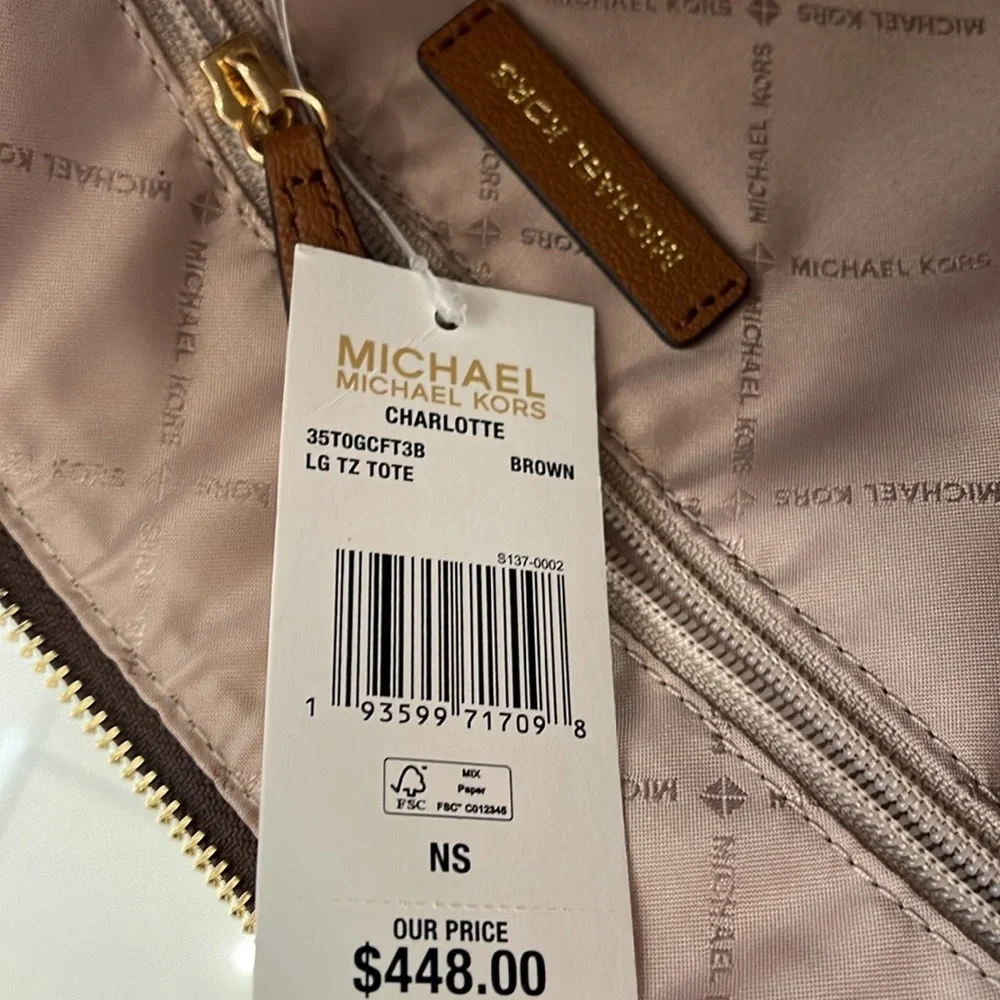 MICHAEL KORS CHARLOTTE LARGE TOP ZIP Tote bag
Brown
NWT - Picture 7 of 16
